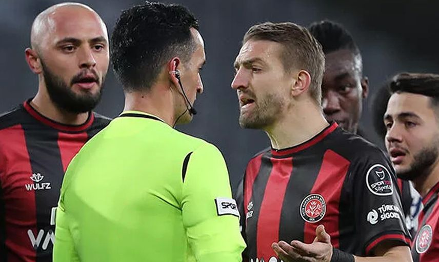 Fenerbahçe Maçında Kırmızı Kart Gören Fatih Karagümrüklü Caner Erkin'e Büyük Ceza!