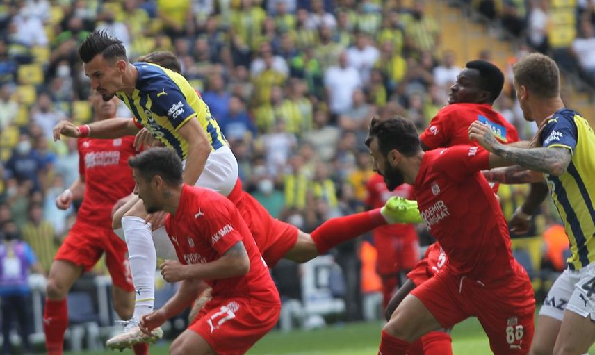 Fenerbahçe-Sivasspor Maçını Diego Lugano İzlemeye Geldi!