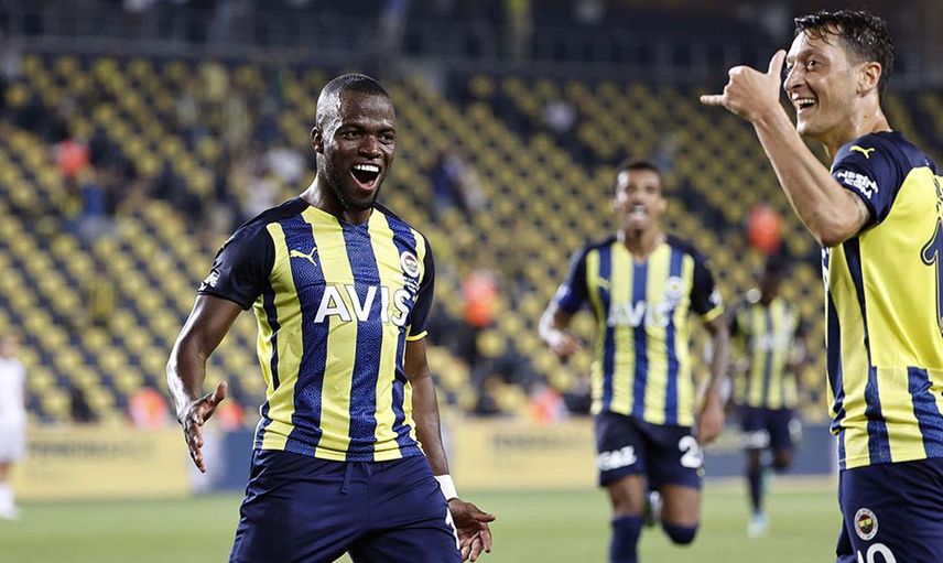 Fenerbahçe'de Enner Valencia Takımı Sırtlamaya Devam Ediyor!
