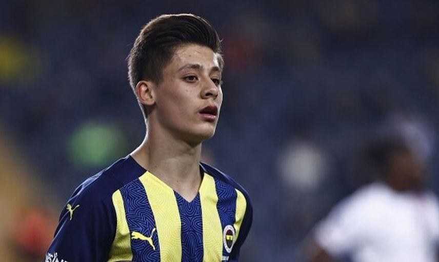 Fenerbahçe'de genç futbolcu Arda Güler'e yeni sözleşme teklif edildi!