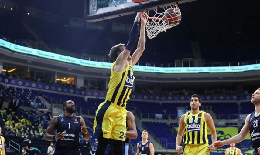Fenerbahçe'de Pozitif Vakalar Artıyor