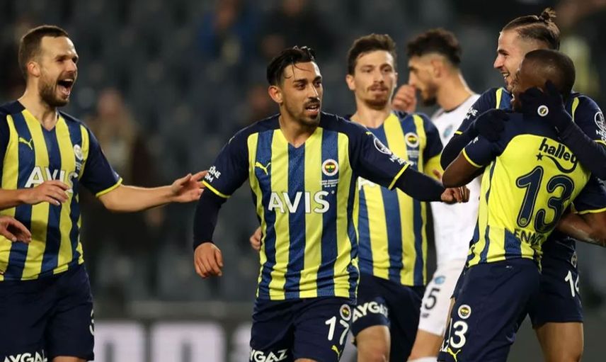 Fenerbahçe'de sağlık heyeti ile sorunlar yaşayan ve takımdan özür dilemeyen Enner Valencia'nın kadro dışı kalması gündemde!