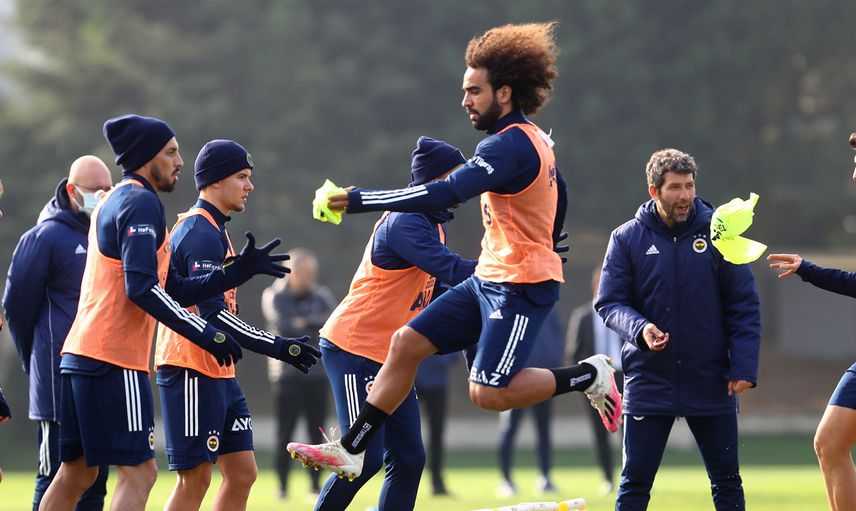 Fenerbahçe'de Yolların Ayrılacağı İsimler Belli Oldu!