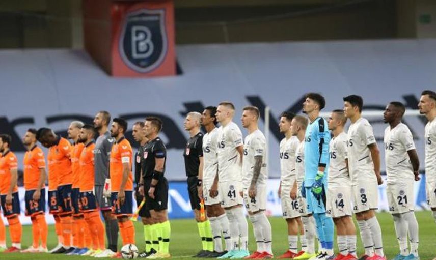 Fenerbahçeli Mergim Berisha'nın Eşi Vesa Vllasaliu, Eleştirilere Sert Yanıt Verdi!