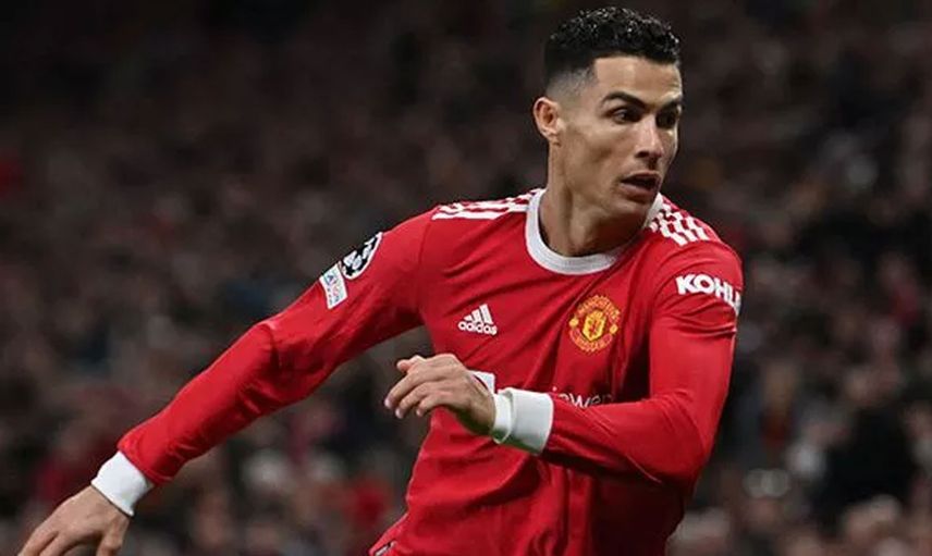 Fenerbahçe'nin eski yıldızı Robin van Persie, Cristiano Ronaldo'nun takımı Manchester United'da yardımcı antrenör olacak!