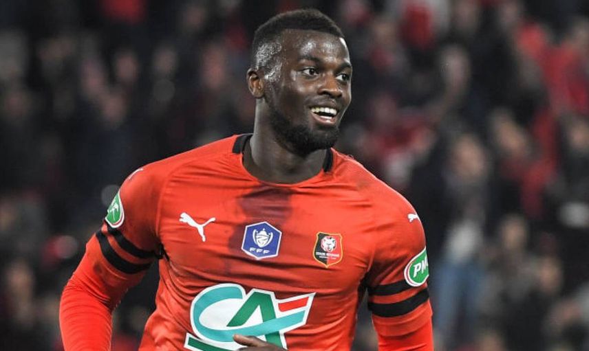 Fenerbahçe'nin Transfer Etmek İstediği M'baye Niang Kimdir?