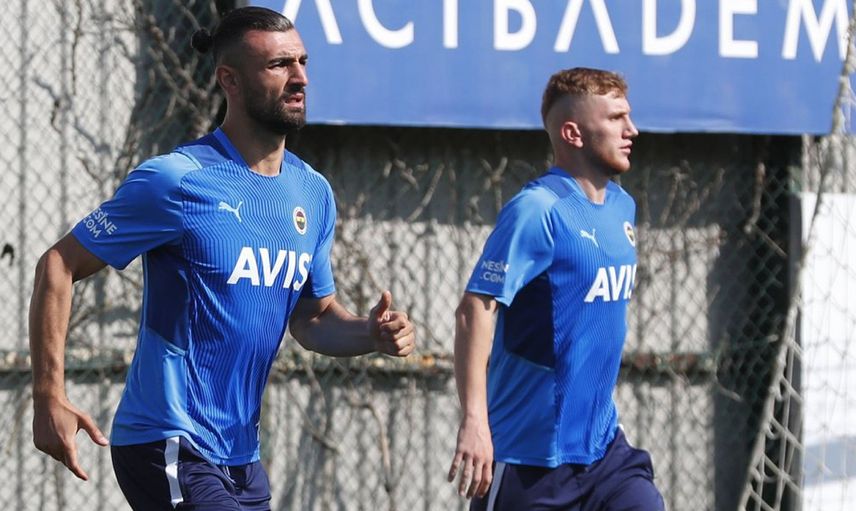 Fenerbahçe'nin Yeni Transferi Burak Kapacak Kiralık Olarak Altay'a Gidiyor!