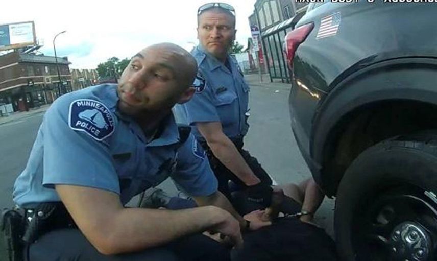 Floyd'u Öldüren ABD'li Polis Memuru İfade Vermeyi Reddetti