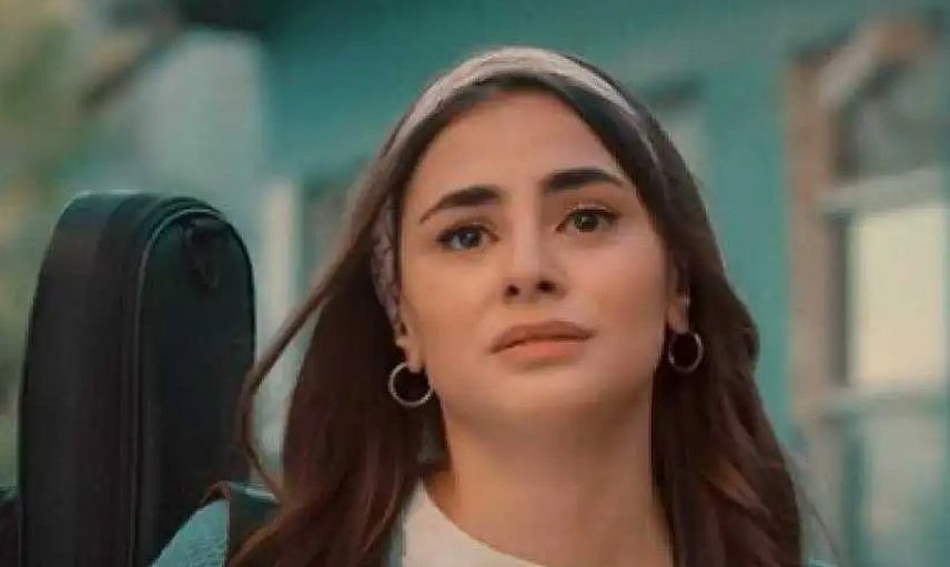 Hazal Çağlar kimdir?