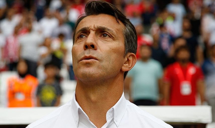 Çaykur Rizespor Teknik Dİrektörlük İçin Bülent Korkmaz İle Anlaşma Sağladı!