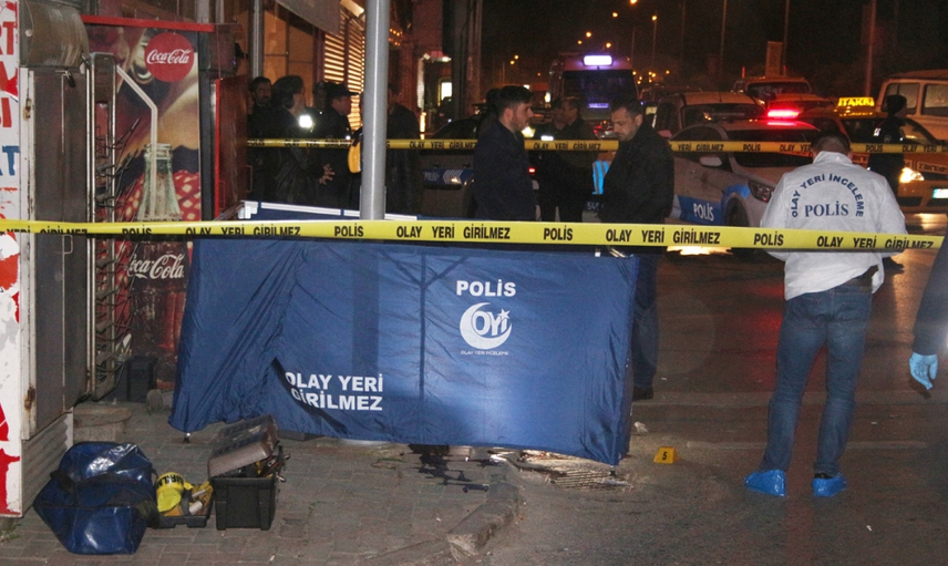 İstanbul'da Aldatılan Kadın Eşini Bıçaklayarak Öldürdü