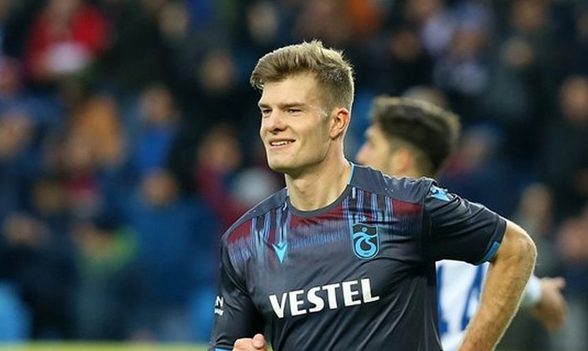 Real Sociedad'da Sakatlanan Alexander Sörloth'un Türkiye Maçında Oynayamama İhtimalinin Olduğu Aktarıldı!
