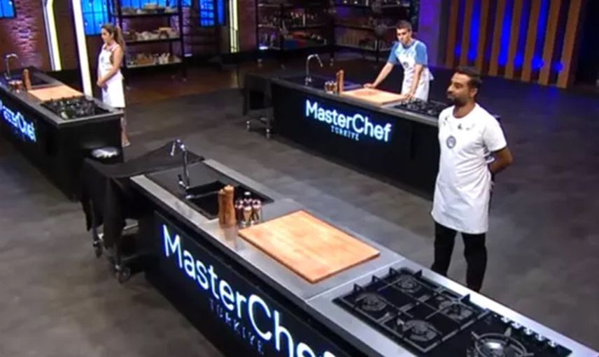 Masterchef'te Duygusal Dakikalar! Babasının Hikayesiyle Şefleri Ağlattı