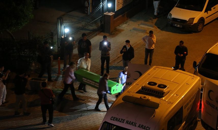 Evden gelen pis kokunun altından aile dramı çıktı