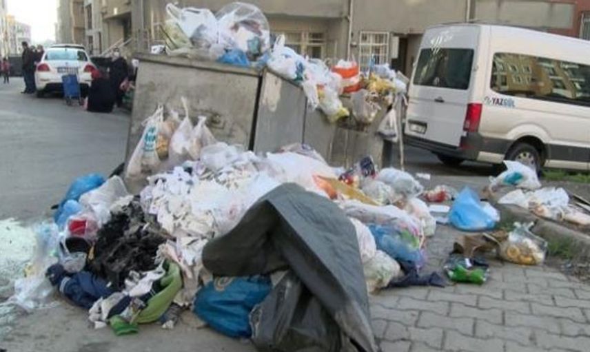 Maltepe'de Çöp Yığınları Oluştu, İBB Neden Müdahale Etmiyor?