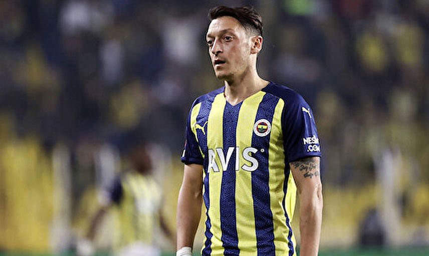 Acun Ilıcalı Fenerbahçeli Mesut Özil'in, takımı Hull City'e transferi hakkında konuştu!