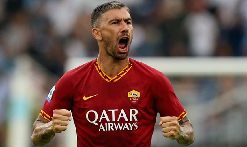 Galatasaray Aleksander Kolarov'un Peşinde!