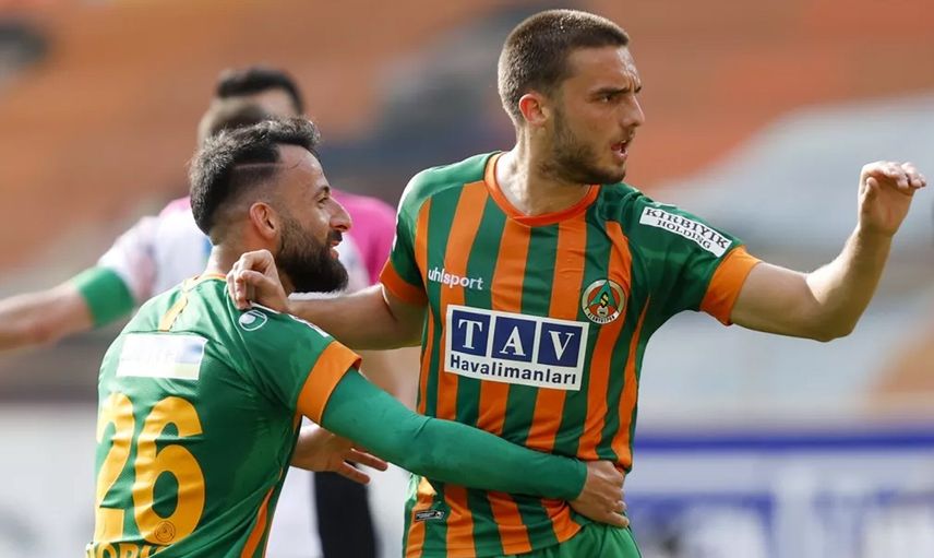 Galatasaray Berkan Kutlu İle Anlaşma Sağladı!