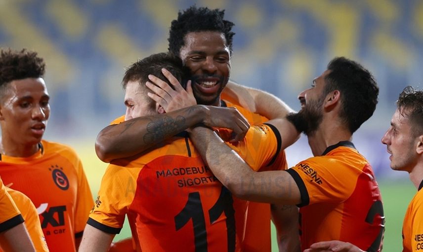 Galatasaray, Halil Dervişoğlu Transferini Bitiriyor!