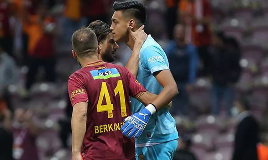 Galatasaray Maçında Hatalı Gol Yiyen İrfan Can Eğribayat Şike İddialarına Yanıt Verdi!