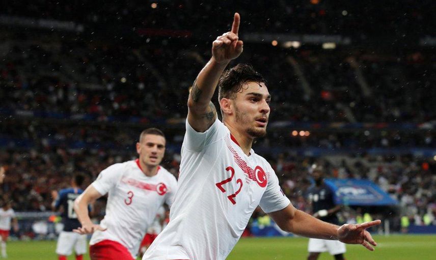 Galatasaray, Milli Futbolcu Kaan Ayhan'ın Transferinde Anlaşmayı Sağladı!
