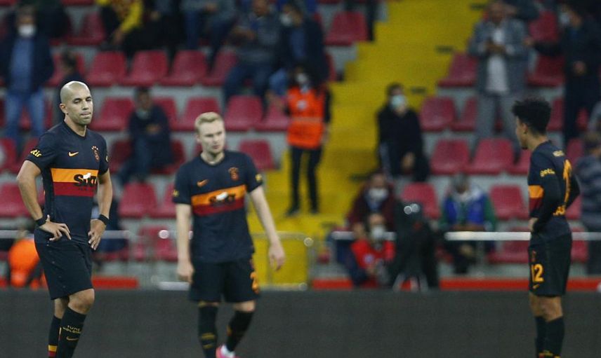 Galatasaray, Süper Lig'e Son 32 Yılın En Kötü Başlangıcını Yaparak Dikkatleri Üzerine Çekti!