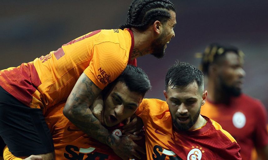 Galatasaray'da Son Anda Transfer Olamayan Mostafa Mohamed'in Formsuzluğu Dikkat Çekiyor!