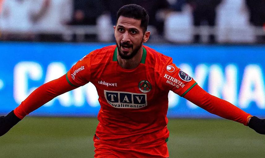 Galatasaray'dan Alanyaspor'a Transfer Olan Emre Akbaba Hakkında Hasan Çavuşoğlu'nun Sözleri Gündem Oldu!