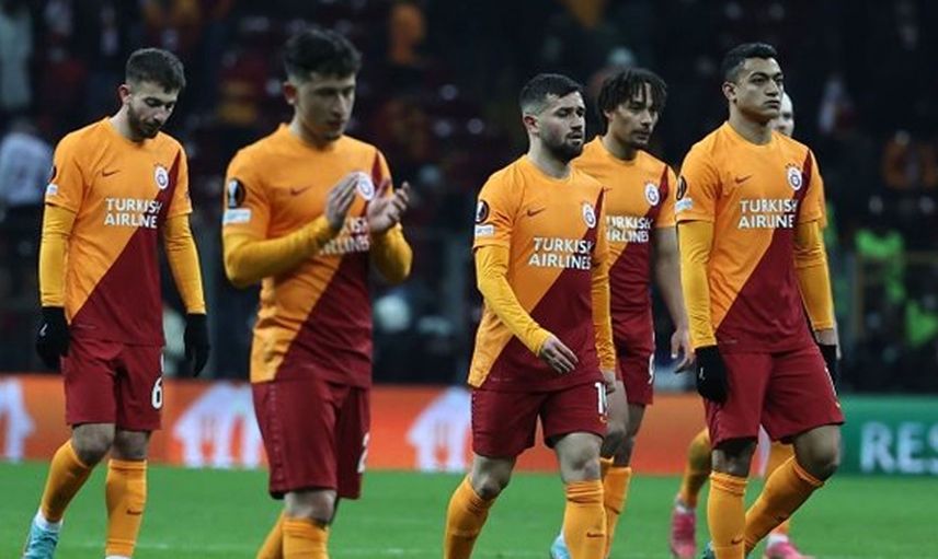 Galatasaray'ın, UEFA Avrupa Ligi'nden elenmesinin ardından Türkiye, UEFA sıralamasında ilk 15'in dışında kaldı!
