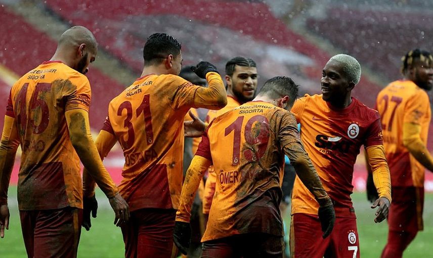 Galatasaraylı Mostafa Mohamed'den Şoke Eden Gelişmeler!