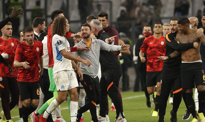 Galatasaraylı Patrick Van Aanholt'dan Marsilyalı  Matteo Guendouzi' Hakkında Olay Sözler Geldi!