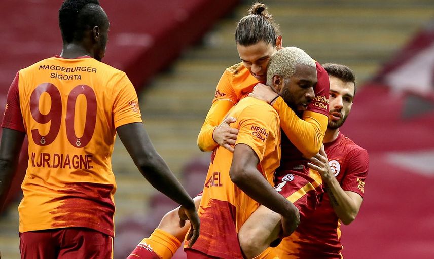 Galatasaraylı Ryan Babel, Twente İle Anlaşma Sağladı!