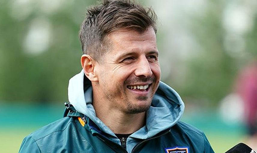 Emre hoca futbolcuyu çok istedi