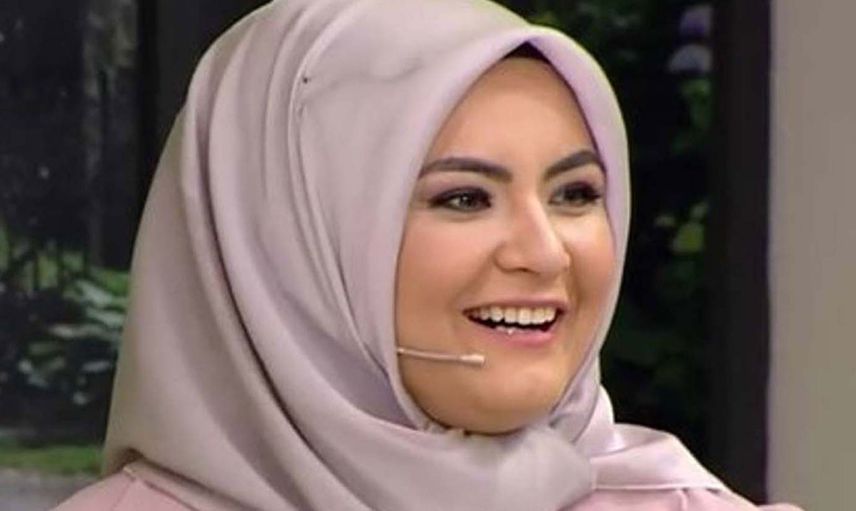 Gelin adayı Hanife Gürdal bikinili pozunu paylaştı! Sosyal medya birbirine girdi