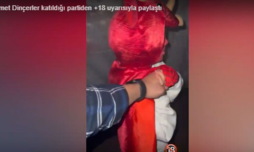 Hadise'nin eski eşi Mehmet Dinçerler katıldığı partiden +18 uyarısıyla paylaştı