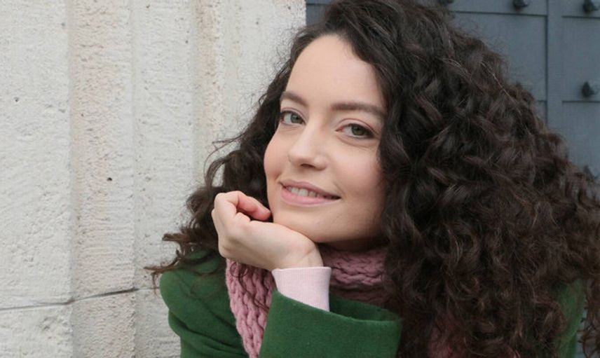 Gizem Arıkan Kimdir?