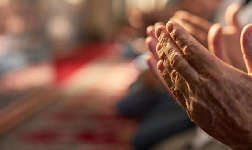 Kim bu ayeti okursa allah hemen cevap verir!