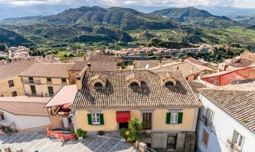 SANTA SEVERİNA