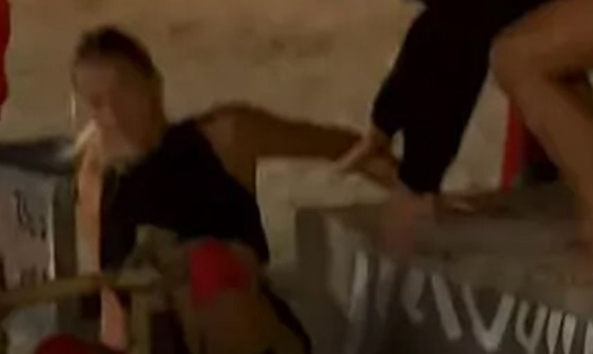 Survivor'da düello sonrası büyük kavga: Aleyna ve Berna birbirine girdi!