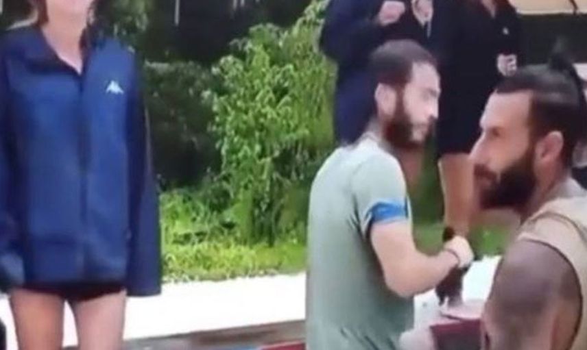 Acun bu sefer fena yakalandı: Survior’dan gelen yiyecek içecek ifşasının fotoğrafları sosyal medyaya sızdı