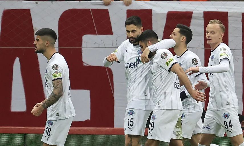 Domenec Torrent Galatasaray'a Umut Bozok'u Transfer Etmek İstiyor!