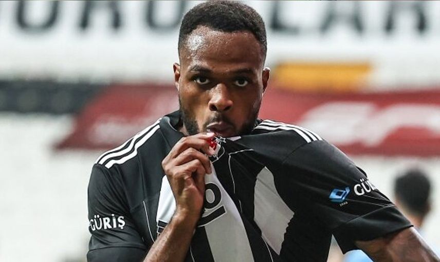 Brightgon Beşiktaş'tan Cyle Larin'i Transfer Etmek İstiyor!