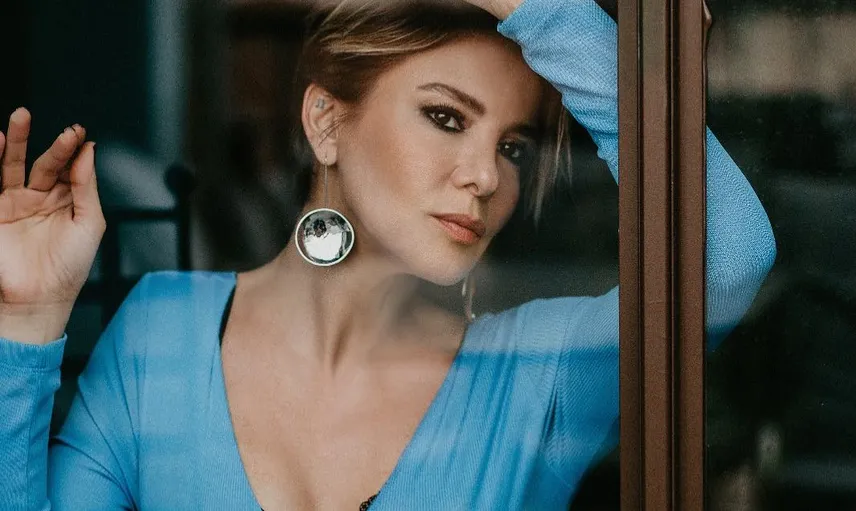Gülben Ergen Fotograflari - Gülben Ergen Resimleri