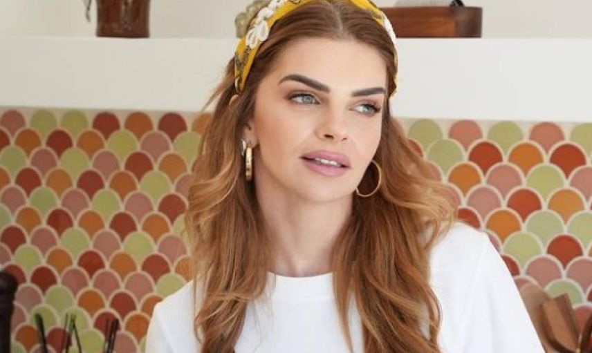 Güzel oyuncu Pelin Karahan'dan kıskançlık itirafı: ''Eşime çıplak fotoğraf attılar''