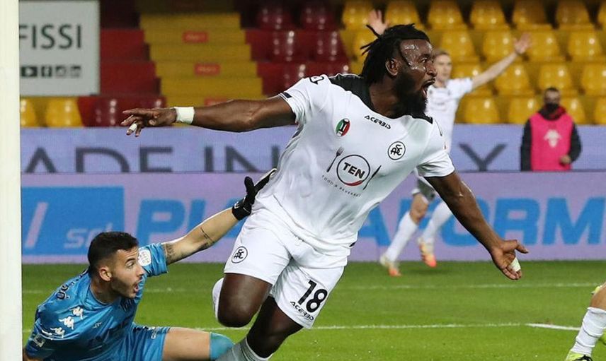Medipol Başakşehir, M'Bala Nzola Transferinde Anlaşmayı Sağladı!