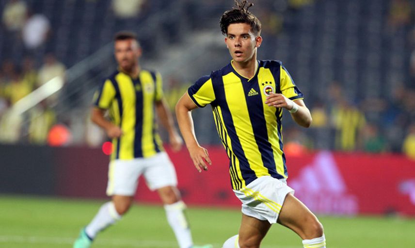 Fenerbahçe'nin Genç Yıldızı Ayrılma Kararı Aldı