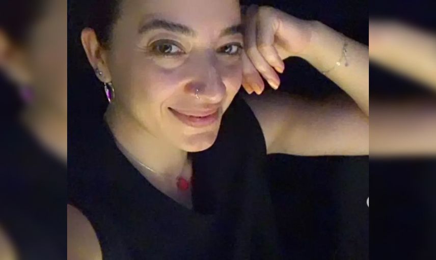 Kızıl Goncalar dizisinin Müyesser'inin gerçek hali şaşırttı: Asiye Dinçsoy başörtüsüz haliyle bambaşka biri!