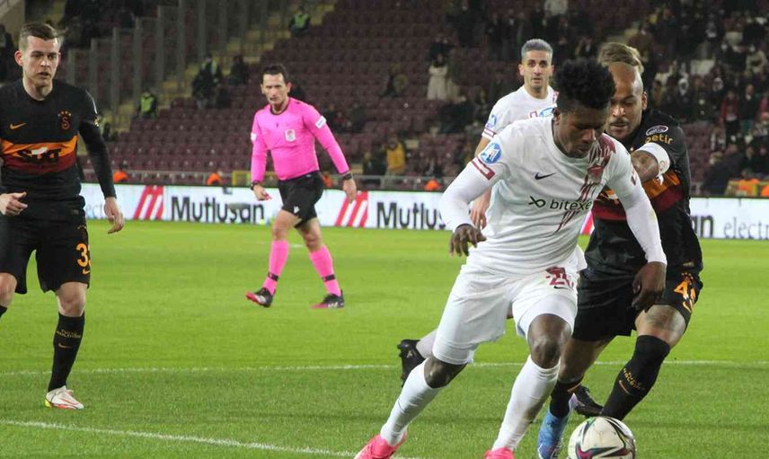 Ahmet Çakar'dan Galatasaray Yönetimine Ağır Sözler!