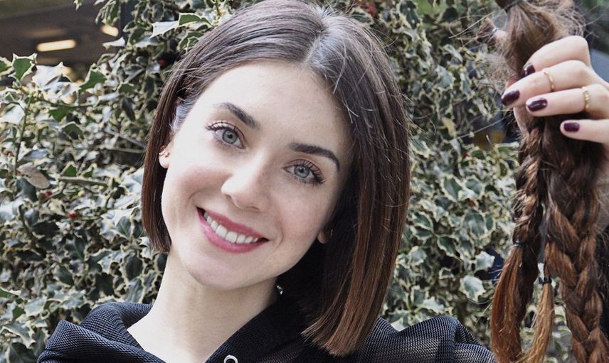 Milan İsminin anlamı nedir? Fulya Zenginer karnı burnunda paylaşımı olay oldu! Bebeğine koyduğu isim ülkeyi ikiye böldü