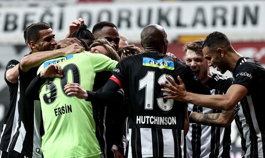 Beşiktaşlı Cyle Larin'e Marsilya Talip Oldu!